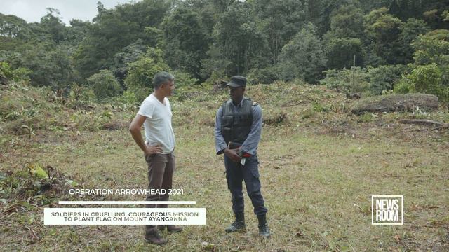 SOLDIERS IN GRUELLING, COURAGEOUS MISSION TO PLANT FLAG ON MOUNT AYANGANNA смотреть онлайн