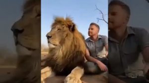 Животные и люди могут быть лучшими друзьями! даже если животные дикие.Любите животных и природу 💜💜