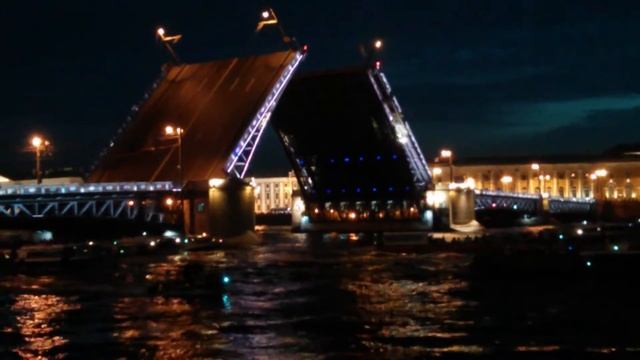 Развод Мостов в Питере смотреть онлайн