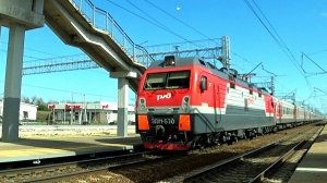 Прибытие поездов Москва-Адлер и Томск-Анапа / Arrival of passenger trains to the country. Russia