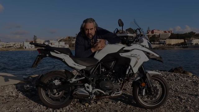 Benelli TRK502 and Daytona maverick 500 ( jawa RVM500) смотреть онлайн