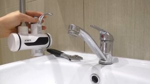 СУПЕР КРАН С ВОДОНАГРЕВАТЕЛЕМ РАСПАКОВЫВАЕМ ПОДКЛЮЧАЕМ, ПРОВЕРЯЕМ!