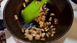Суп с курицей и грибами. Простой и очень вкусный рецепт