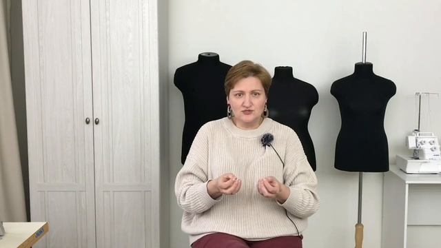 УЧИМСЯ ШИТЬ -1. ИЗ ЧЕГО ШЬЮТ ОДЕЖДУ