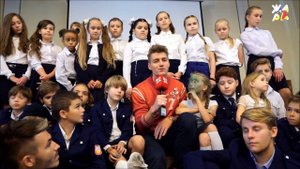 Режиссер Алексей Воробьев снял клип на свою песню "Я тебя люблю" как приквел к Сумасшедшая