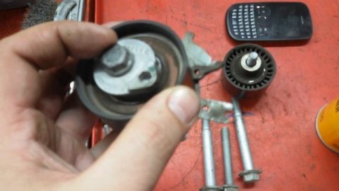 Ford Kuga 1 замена ремня грм 2,0 дизель