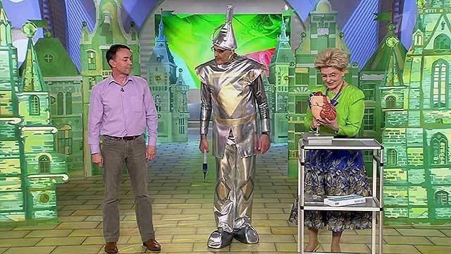 Волшебники Изумрудного города. Здоровье по мотивам...и. Жить здорово! Фрагмент выпуска от 15.07.2013