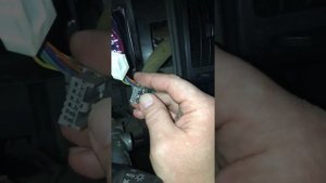 Ниссан Сирена С25 2007 панель приборов и переключатель фар