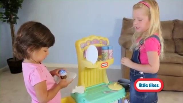 Little Tikes Детская кухня для выпечки кексов (Cupcake Kitchen).mp4 смотреть онлайн