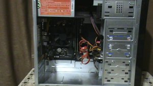 Бюджетный офисник (процессор AMD A8-8650B; ОЗУ 16Gb; SSD 120Gb; HDD 500Gb)