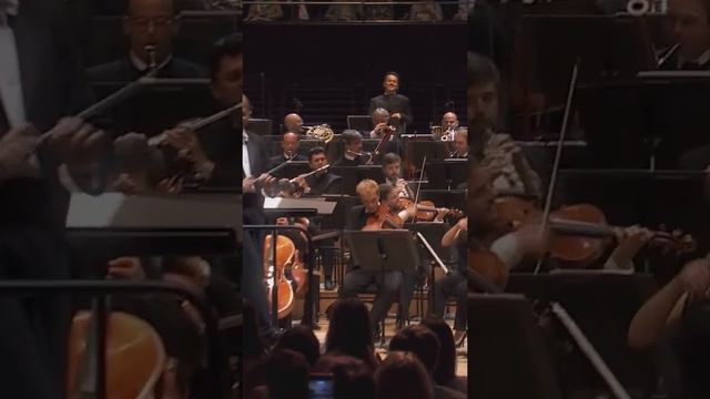 Окунитесь в атмосферу праздника вместе с Жаком Оффенбахом смотреть онлайн