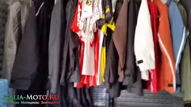 3 Витрины мотомагазина в италии в риме мото экип мототуры смотреть онлайн