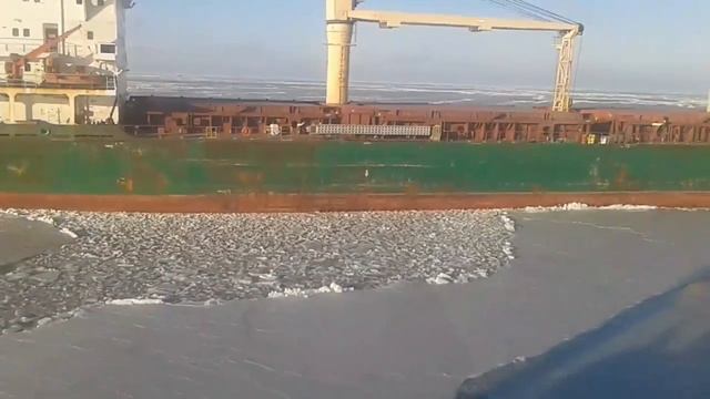 Я плаваю на море смотреть онлайн