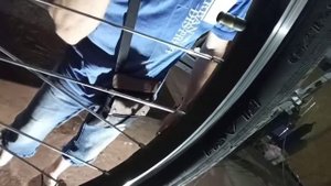 Как закачать силикон в колесо