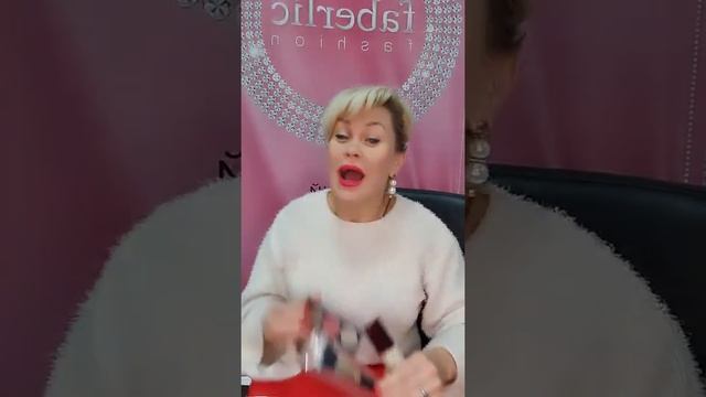 ТРИ ПОДАРКА ? к весне!!! смотреть онлайн