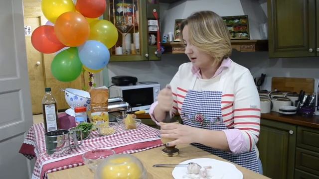 Феттуччини с соусом песто (Fettuccini al Pesto) смотреть онлайн