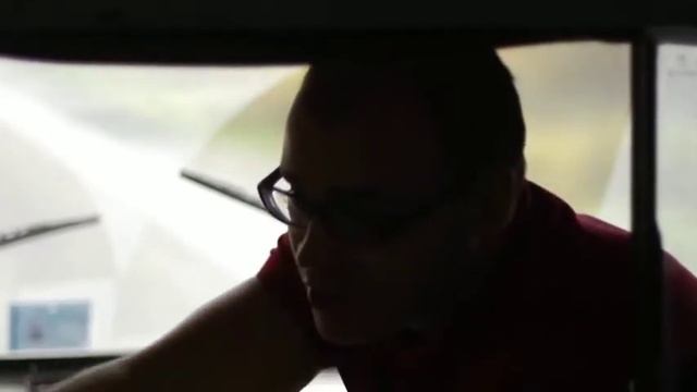 Эксклюзивное видео Тесака. Разговор с соратником о девушках легкого поведения. смотреть онлайн