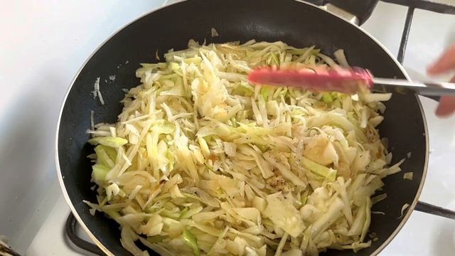 Пирожки «сюрприз»,Пирожки с картошкой,Пирожки с капустой смотреть онлайн