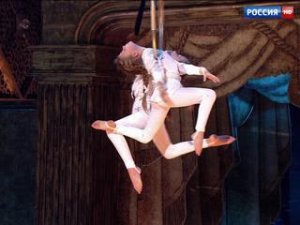 Дарья Насырова и Виктория Чалкова. Воздушная гимнастика - Шварц "Вокализ" - Синяя Птица. Сезон 2015