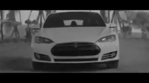 Новая реклама Tesla Motors