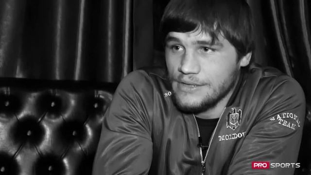 CAMPIONUL MONDIAL LA SAMBO A VRUT SĂ RENUNȚE LA CARIERA DE SPORTIV ! VIDEO смотреть онлайн