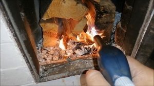 Как топить печь  Совет по заготовке дров #какправильнотопитьпечь #жизньвдеревне #печь