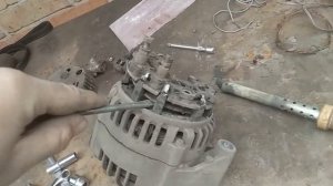 Ремонт генератора своими руками (пропала зарядка, но лампочка на панели приборов гаснет при запуске