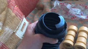 KYB PROTECTION KIT 910072 SUBARU FORESTER IMPREZA LEGACY 20371FC000 20372AA000 KAYABA ПЫЛЬНИКИ + ОТ