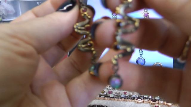 Новое поступление 31-08 (Серебро, продажа, натуральные камни) смотреть онлайн