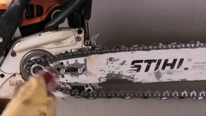 CHAIN REPLACEMENT on a Stihl chainsaw MS 250 - How to