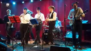 Vyatka Dixieland - Четверо в космосе