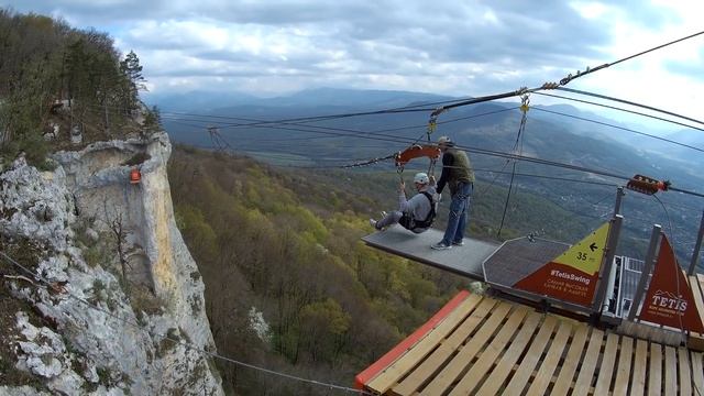 Самая высокая качеля в Адыгее смотреть онлайн
