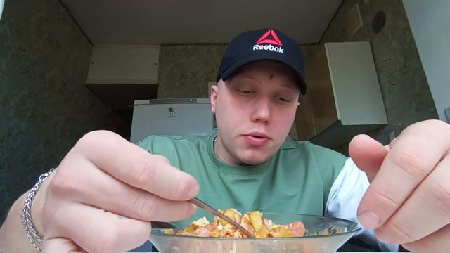 МУКБАНГ | ЖАРЕНАЯ КАРТОШКА С СОСИСКАМИ | ОБЕДЕННОЕ  ОБЪЕДАЛОВО | ИТИНГ
