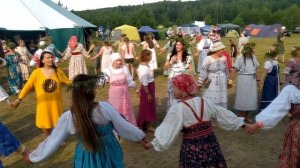 Народная хороводная песня - а мы сеяли сеяли лен