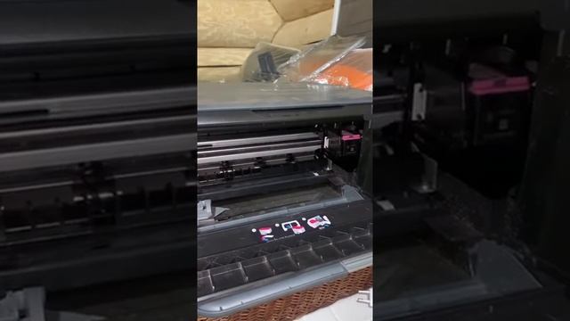 принтер HP Deskjet F2423 смотреть онлайн