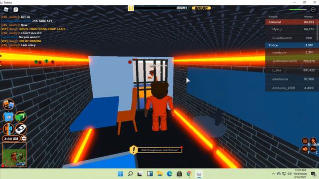 Playing Roblox On Windows 11 Build 21996 смотреть онлайн