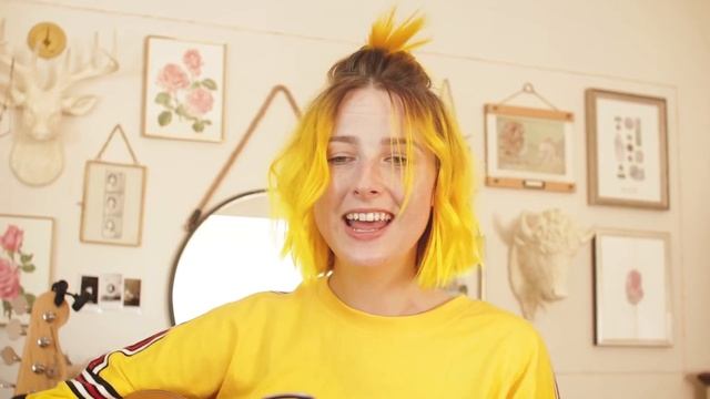 lil acoustic crush - Tessa Violet смотреть онлайн