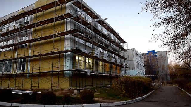 В школе №15 Твери продолжается капитальный ремонт смотреть онлайн