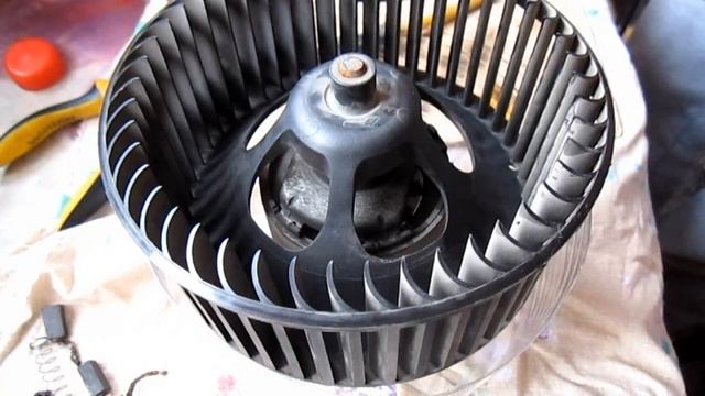 Мойка моторчика вентилятора печки Renault Scenic 2 смотреть онлайн