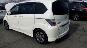 Honda Freed 2012 гибрид