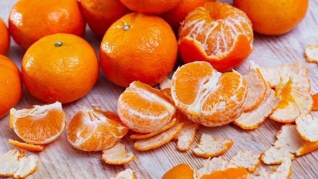 Не выбрасывайте мандариновые корки! Полезные свойства мандариновых корок… смотреть онлайн