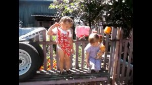 Деревенские танцы, деревня Катарач