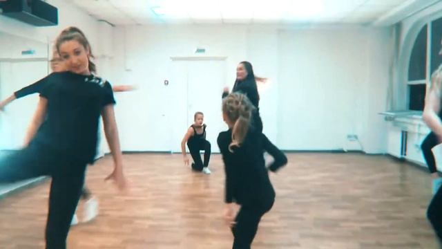 Школа танцев «Тэ-Кари» CONTEMPORARY смотреть онлайн