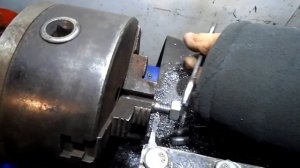 Нарезание резьбы электронной гитарой.