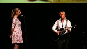 Дмитрий Харатьян собрал полный зал областной филармонии