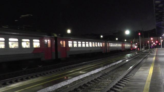 Электропоезд ЭД4М-0238 сообщением Москва - Владимир