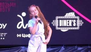 А мне бы петь и танцевать.mp4