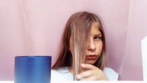 ОСВЕТЛИЛА волосы ПЕРЕКИСЬЮ | Жесть | Соня tutorial