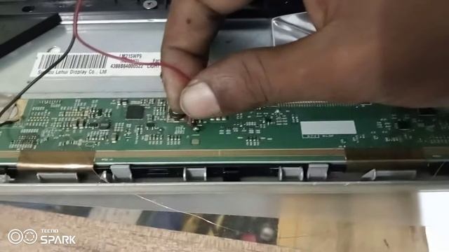 monitor display HP22fw 21.5 line problem смотреть онлайн