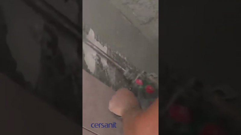 Как поменять одну плитку при выкладке ряда? Укладка плитки, совет мастера #ремонт #diy #лайфхак